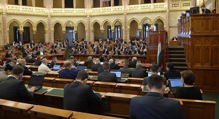 Az Országgyűlés a tavaszi ülésszakban hoz döntést a köznevelési törvény módosításáról