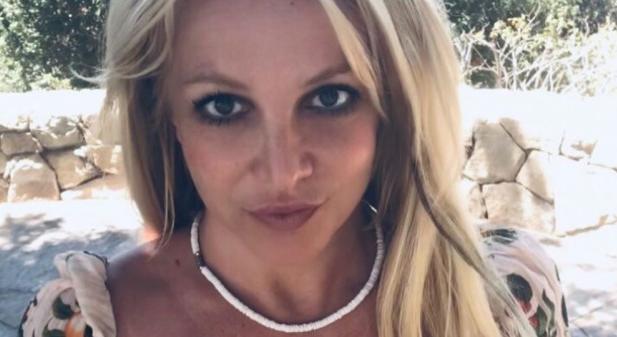 Volt sminkese szerint nem Britney Spears kezeli saját közösségi felületeit