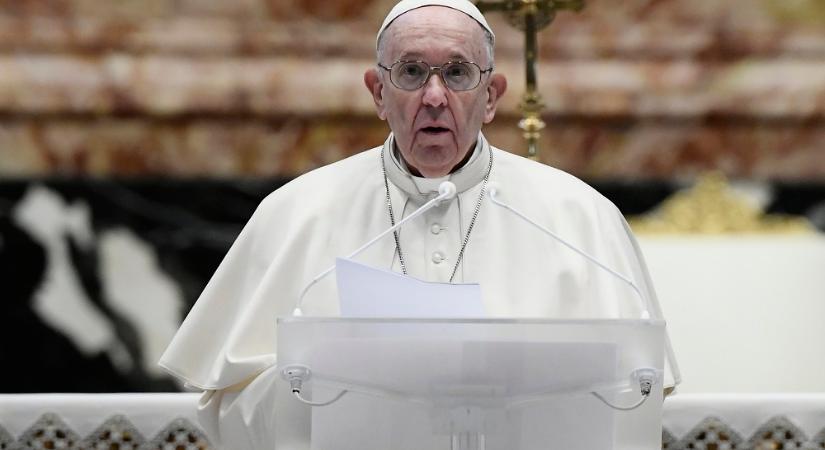 A pápa elítélte a fegyveres konfliktusokat, és méltányos vakcinaelosztást kért