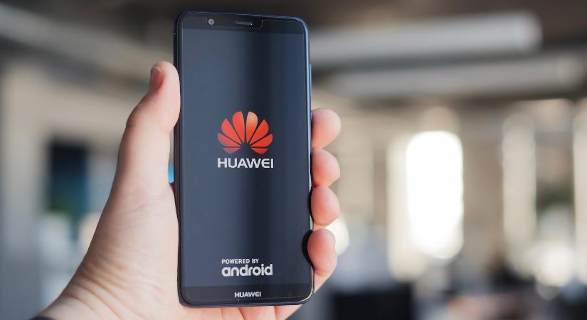 Április 30-ig minden eszközének garanciaidejét meghosszabbítja a Huawei