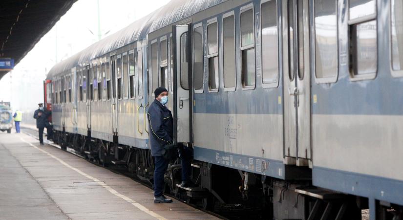 A mozdonyvezetőt és az egyik utast is megütötte az ukrán férfi – elítélte a bíróság