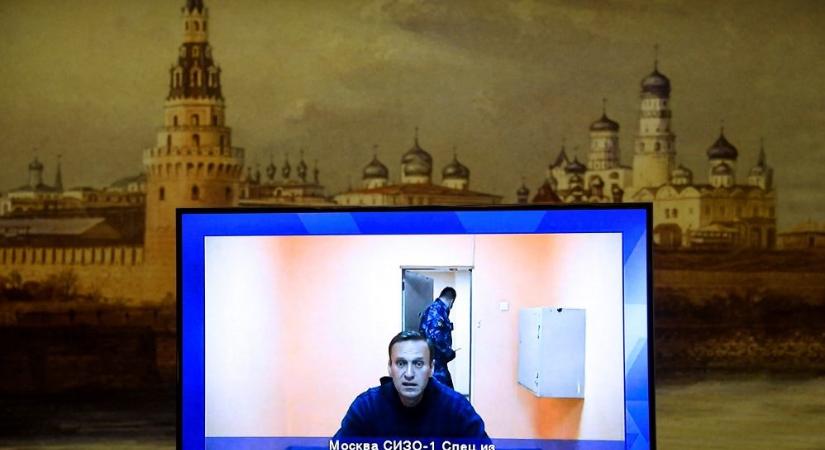 A börtönbe zárt Navalnij egyre kevésbé érzi lábait és kezeit