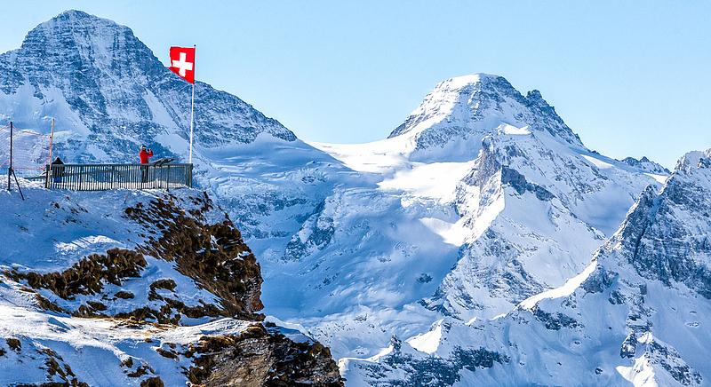 Már a svájci Alpok is felforr