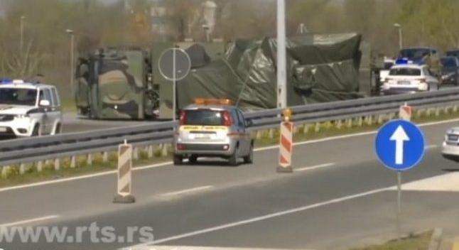 Belgrád közelében felborult egy rakétákat szállító katonai teherautó