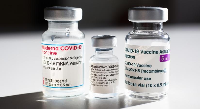 A vakcinakoktél jelentheti majd az igazi kiutat?