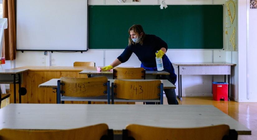 A Szülői Hang szerint nincs garancia arra, hogy az általános iskolák és az óvodák április 19-i nyitása biztonságos