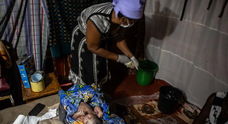 Afrikában sokkal nagyobb eséllyel veszti el csecsemőjét egy anya, mint a gazdag országokban