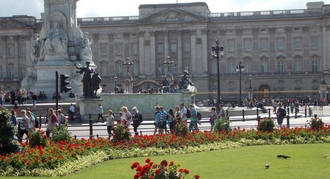 Brit királyi család - John Major: ideje, hogy Harry és Vilmos kibéküljön