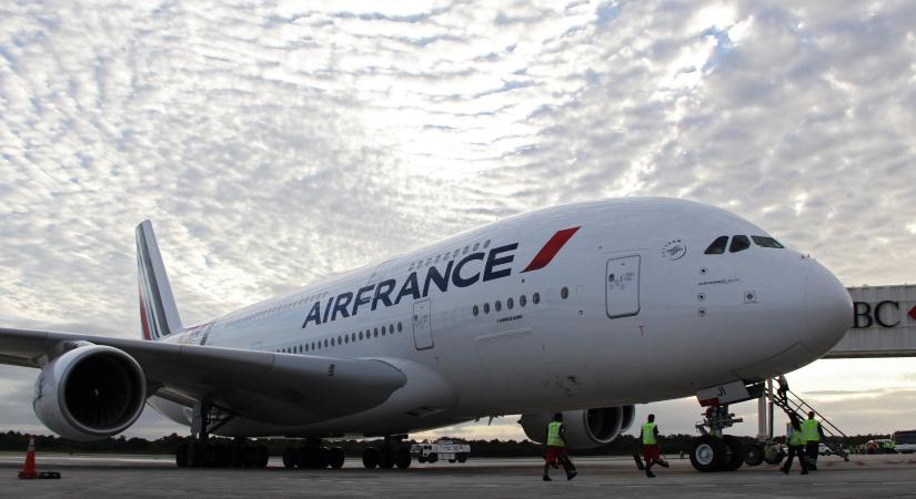 Betilthatják a rövidtávú repülőutakat Franciaországban