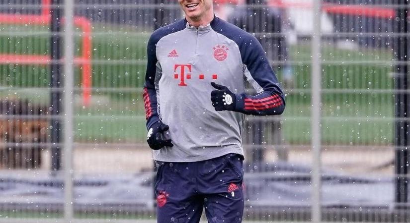 Bayern München: újra edzésbe állt Robert Lewandowski