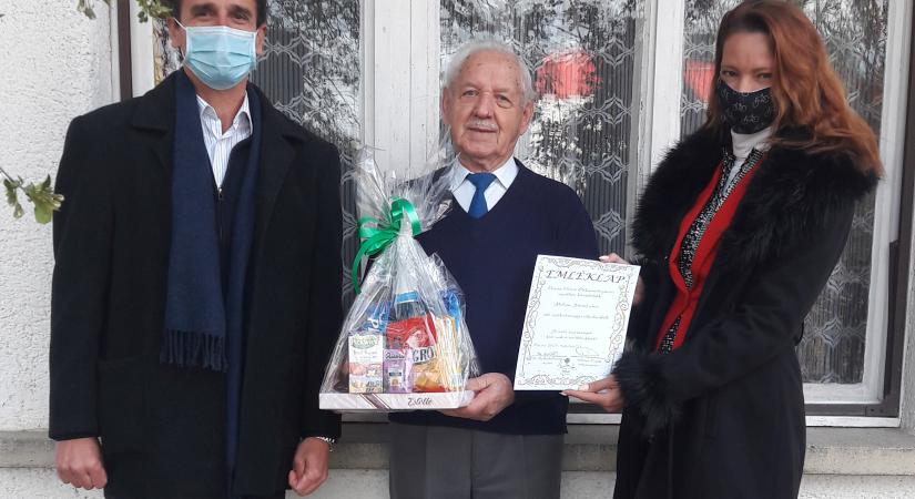 A 90 éves Molnár Józsefet köszöntötték Pacsán