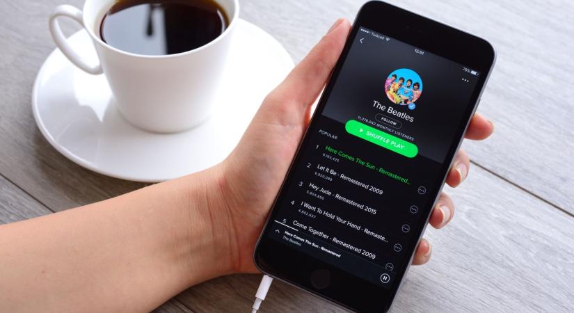 Harmadik félnek kiadott anyag? – A Spotify rögzíti és elemzi hangunkat