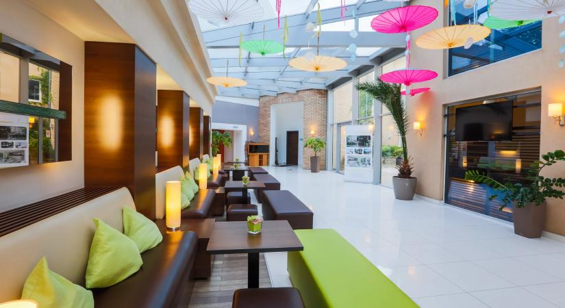Négy szálloda képviseli a Balatont Az év hotele versenyben