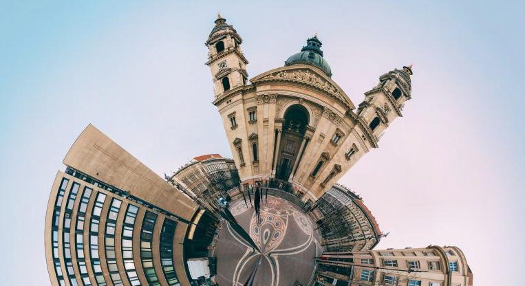 Budapest is indul a Világ könyvfővárosa címért