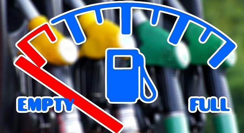 Sorozatos drágulások után pénteken csökken a benzin ára a magyar kutakon