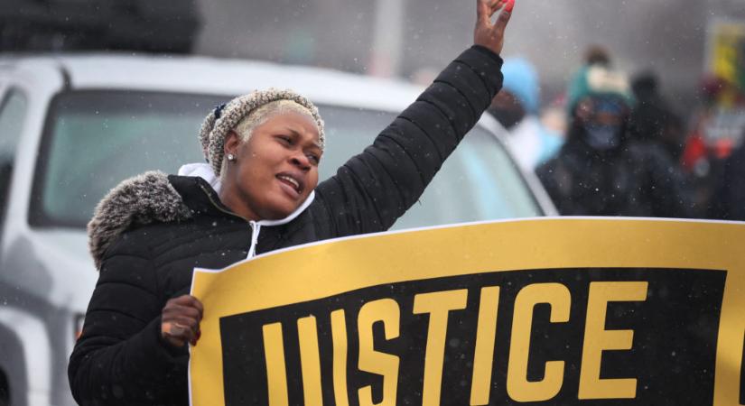 Daunte Wright halála: emberöléssel vádolják meg a rendőrt