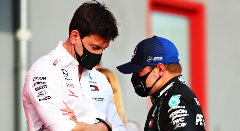 A Mercedes csapatfőnöke kételkedik benne, hogy Bottas vissza akart vonulni