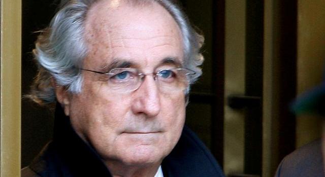 Elhunyt a piramisjátékért elítélt Bernard Madoff