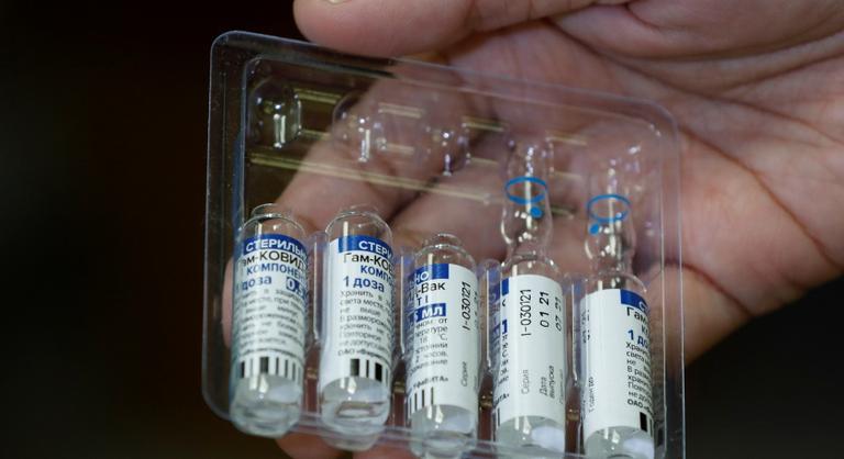 Húszmillió adag Szputnyik V vakcinát gyártanak Belgrádban