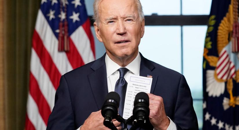 Joe Biden szankciókat jelentett be Oroszország ellen, és kiutasít tíz orosz diplomatát