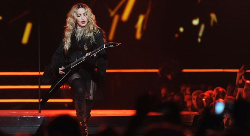Fiatalító forrásba esett? Huszonévesnek néz ki Madonna a friss képein!