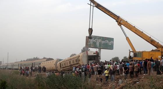 Újabb halálos áldozatokkal járó vonatbaleset történt Egyiptomban