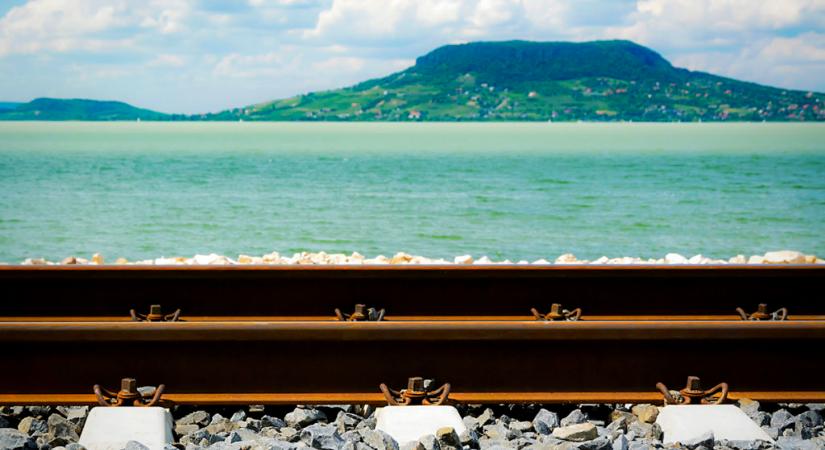 Mit jelent számomra vonattal utazni a Balatonra?