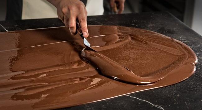 Mire jó a csokoládé temperálása és hogyan kell csinálni? Mutatjuk