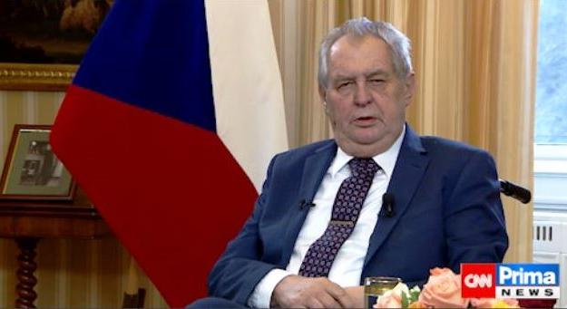 Zeman egy hét után: Rendesen ki kell vizsgálni a vrběticei robbantást