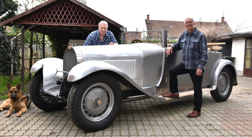Különleges Bugattit varázsolt újjá a szolnoki páros