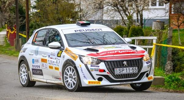 A Peugeot Kupa mellett a 2WD kupát is megnyerték Hangodiék a Boldogkő Ralin