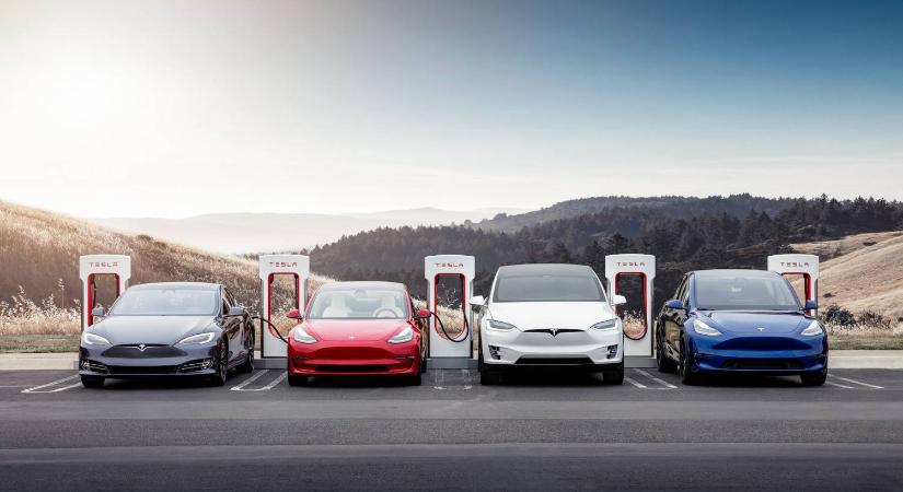 Újabb nyereséges negyedévet jelentett a Tesla