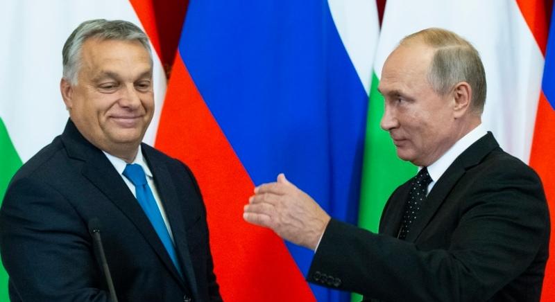 Orbán akadályozta meg a V4-ek Oroszországgal szembeni kemény fellépését