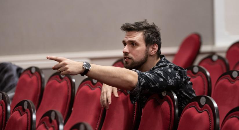 „Nincsenek jó helyen a kortárs drámák” – interjú Horváth János Antal rendezővel