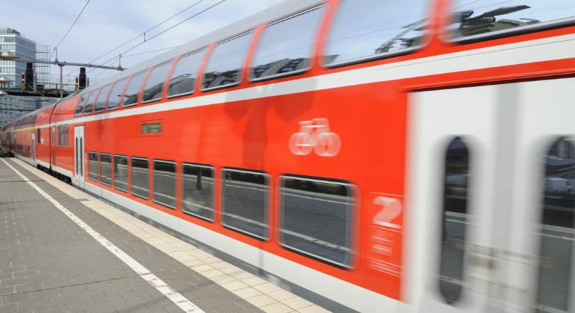 Hoppá, hamarosan ez szeli át Magyarországot: nagysebességű vasúti pálya épül + VIDEO