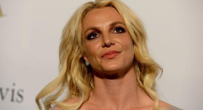 Óriási fordulat: Britney Spears bíróság elé áll