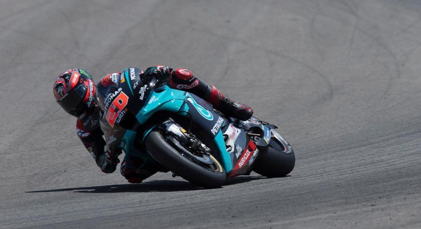 MotoGP: hatalmas bukások és egy újabb Quartararo-pole