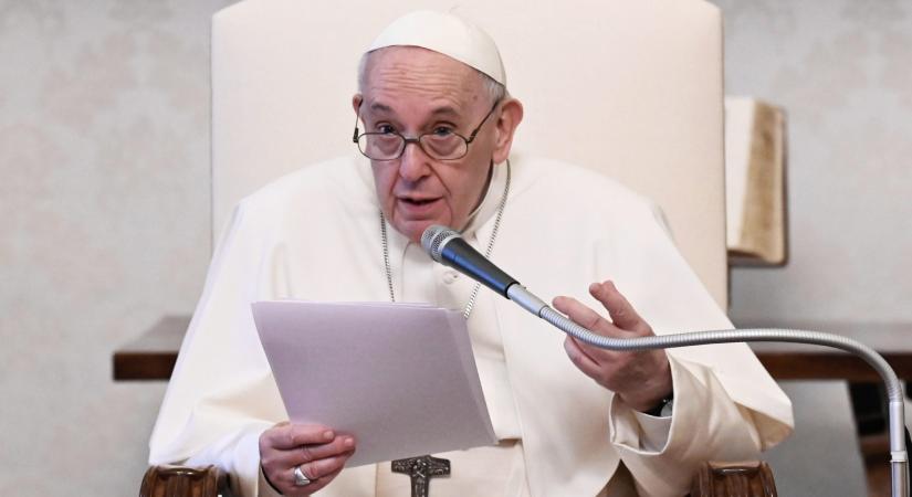 Nemzetközi imamaratonnal vetne véget Ferenc pápa a koronavírus-járványnak