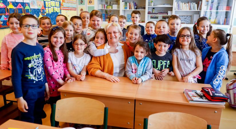 Pedagógus-Oscar-díjat kapott a tanítónő, Fási Erika