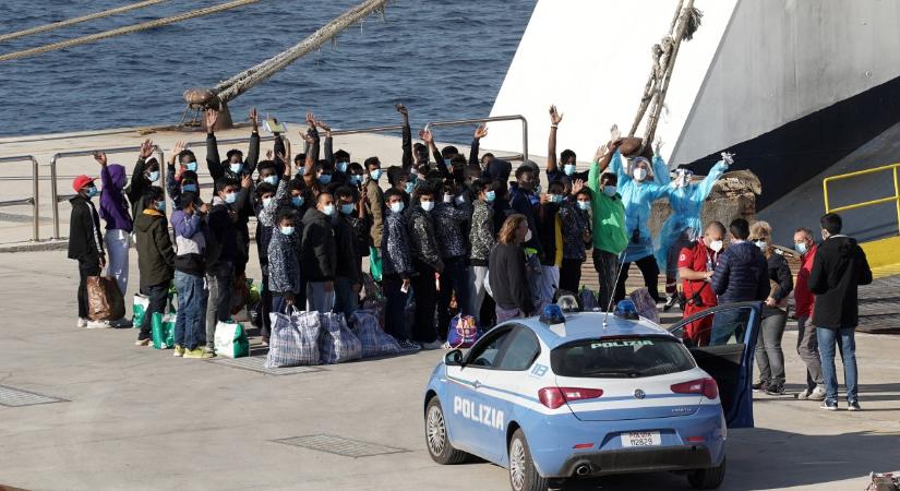 Újraindult a migrációs áramlat Líbiából