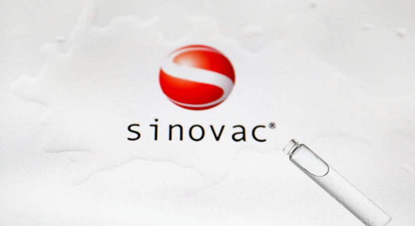 Az Európai Gyógyszerügynökség már vizsgálja a kínai Sinovac vakcináját