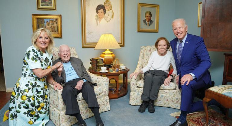 Jimmy Carternél volt látogatóban Joe Biden