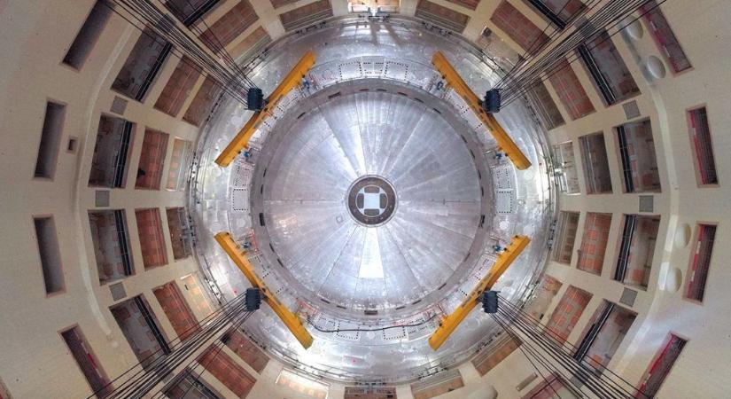 Elkezdik összeszerelni a világ első kísérleti fúziós erőművét