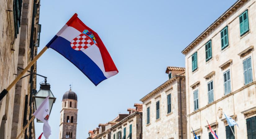 Nagyon jó hírt kaptak a Horvátországba készülő magyarok: szabad az út
