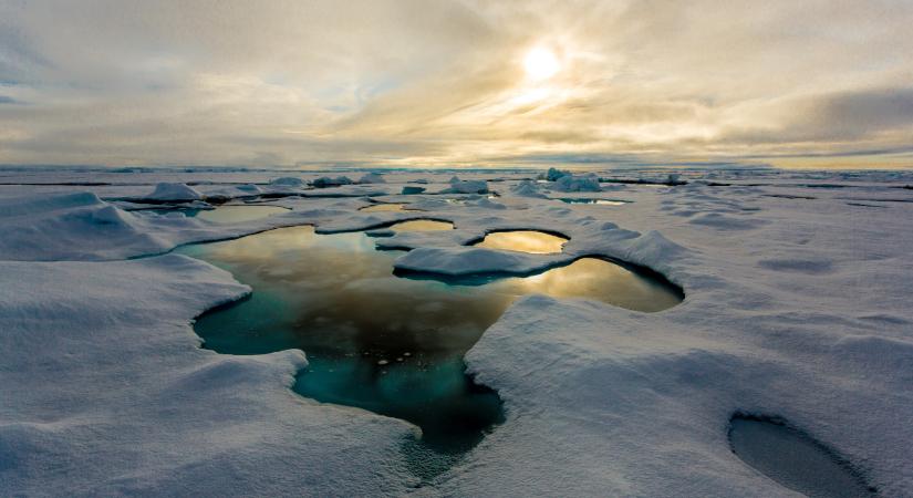 Mélypontra süllyedt a jégmezők kiterjedése az Északi-sarkvidéken