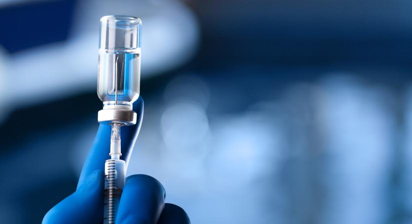 3 milliárd dózis vakcinát ígér idénre a Pfizer/BioNTech