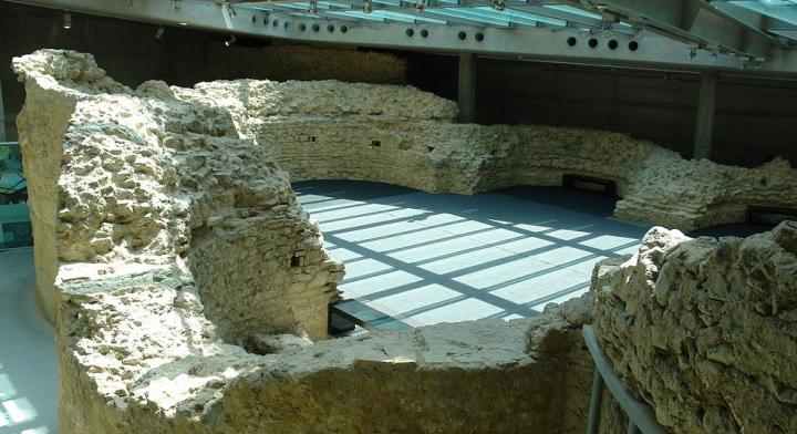 A római kori Pécs lakóinak személyes tárgyaival bővült a pécsi világörökségi látogatóközpont