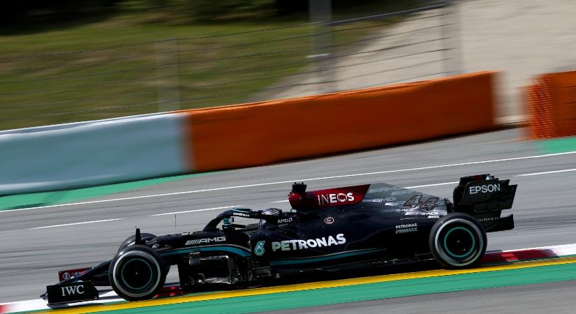 F1: A Red Bull szerint a Mercedes a hétvége favoritja