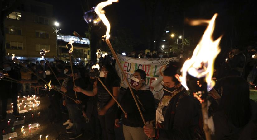 Harmincan meghaltak és több százan eltűntek a kolumbiai fővárosban zajló kormányellenes tüntetéseken