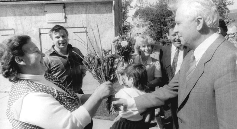 Százévesen meghalt Mihail Gorbacsov egykori jobbkeze